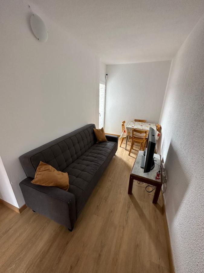 El Gengo Hostel Madrid Exterior photo